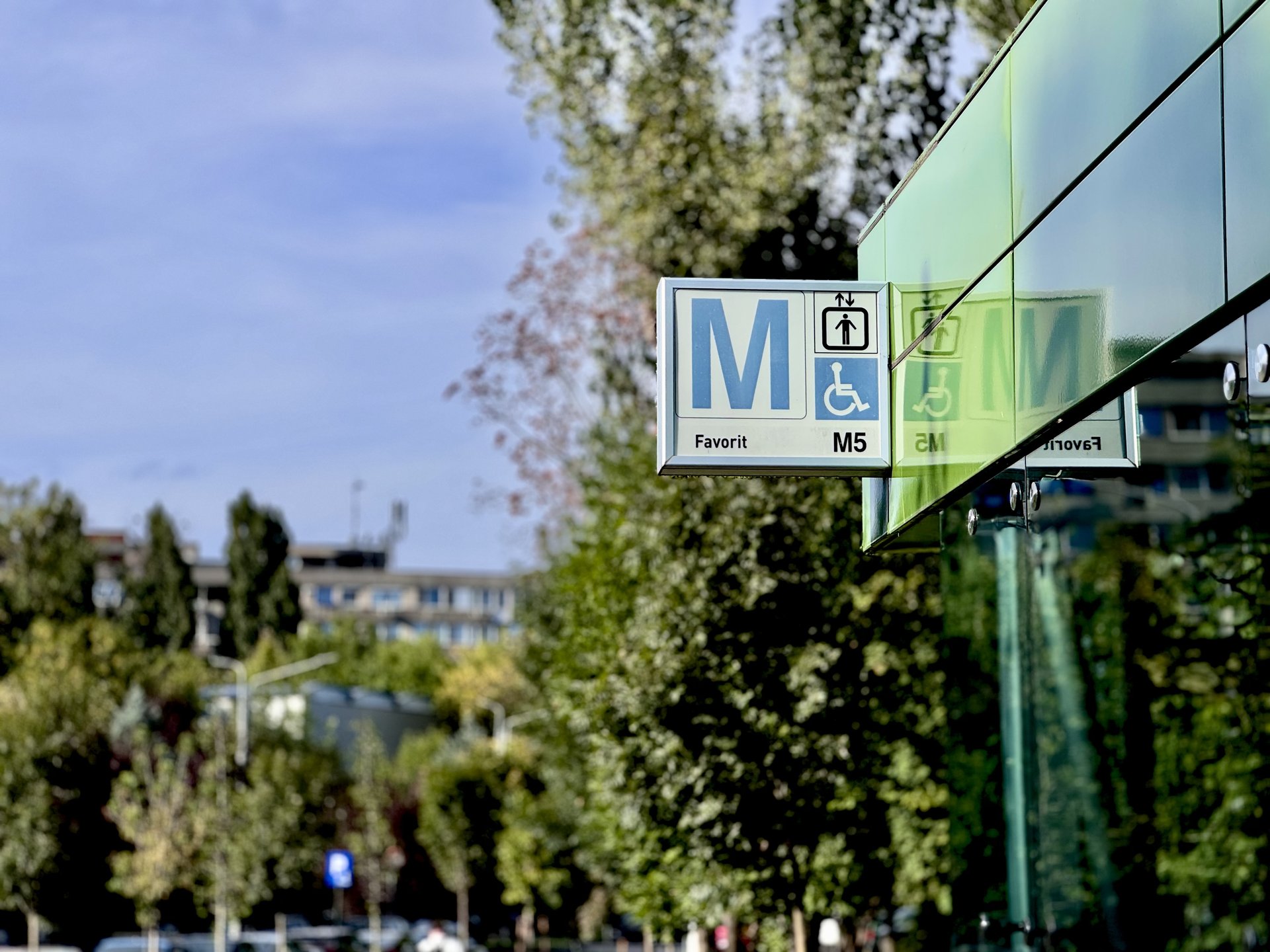 Apartament de v?nzare ?n Drumul Taberei | Strada Sibiu o Metrou Favorit M5 o AFI Cotroceni — fotografia 3