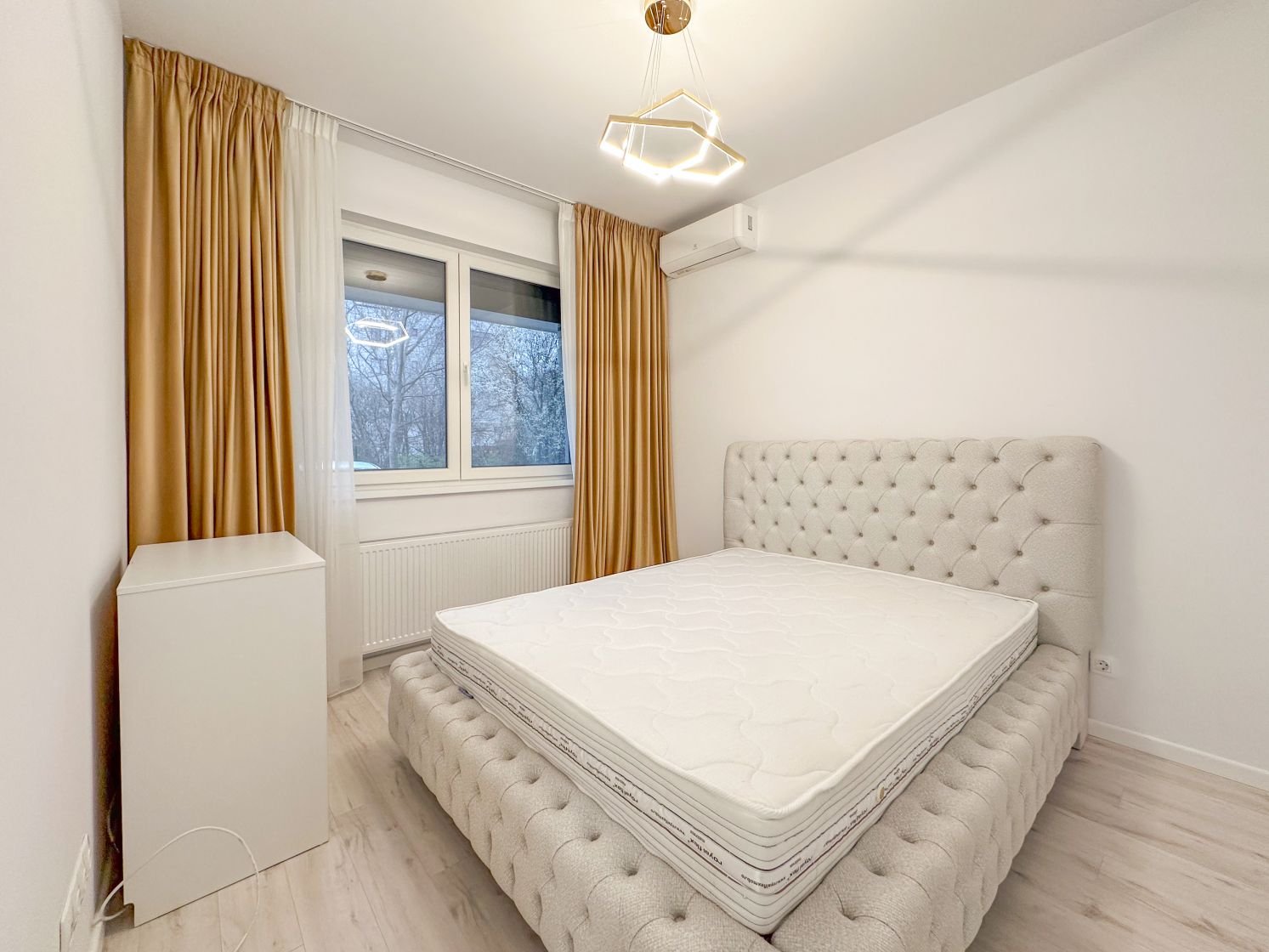 Dr. Taberei, Brâncuși - apartament cu 2 camere decomandat, COMISION 0 — fotografia 1