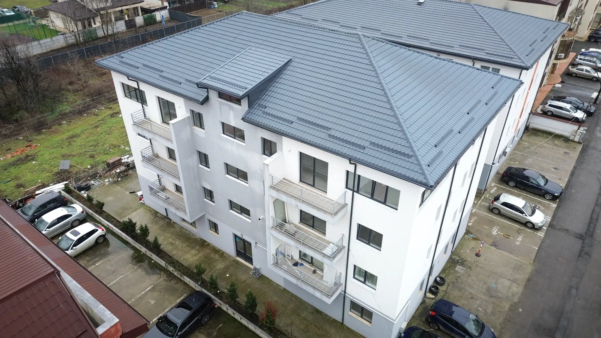 Bloc nou, Prelungirea Ghencea, etaj 2, 62.50 mp utili, cu parcare proprie — fotografia 1